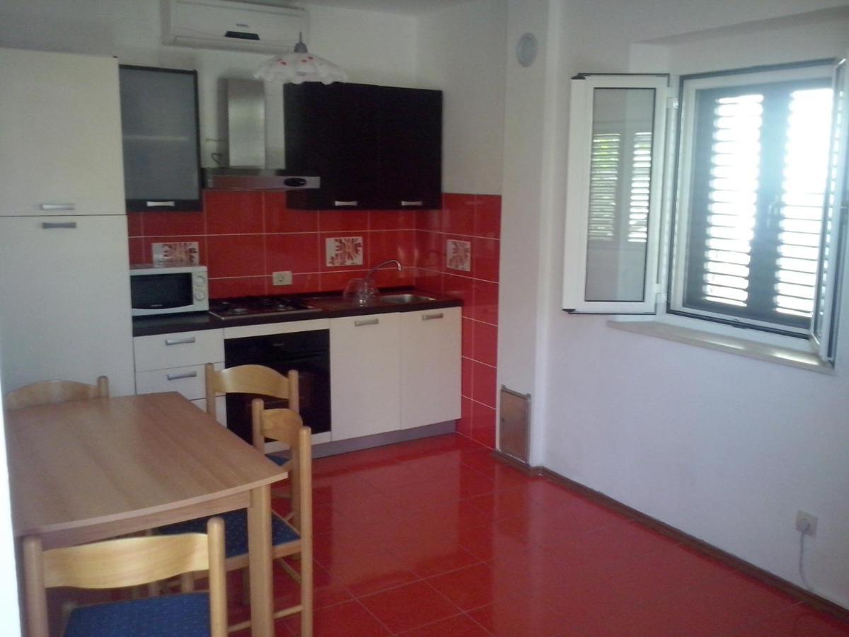 Apartments By The Sea Sumartin, Brac - 11658 外观 照片